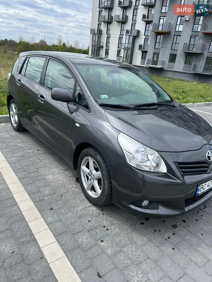 2011 Toyota Verso - мініатюра 18