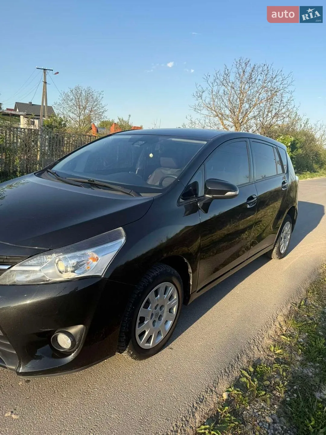 2016 Toyota Verso - мініатюра 2