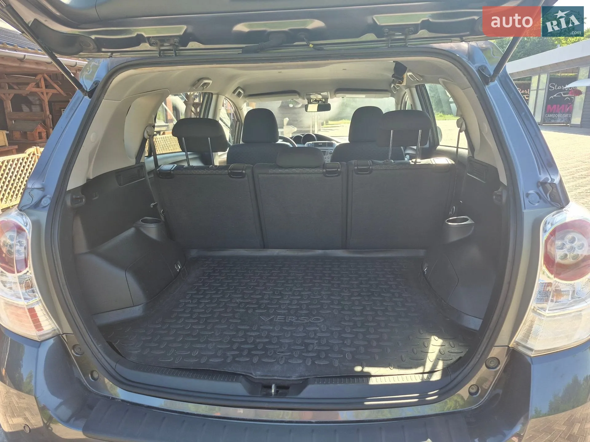 2010 Toyota Verso - мініатюра 6