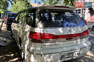 Универсал Toyota Vista 1999 в 