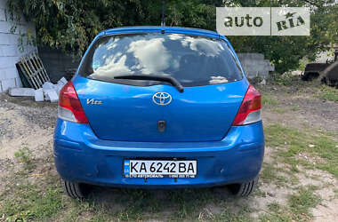 Хэтчбек Toyota Vitz 2009 в Киеве