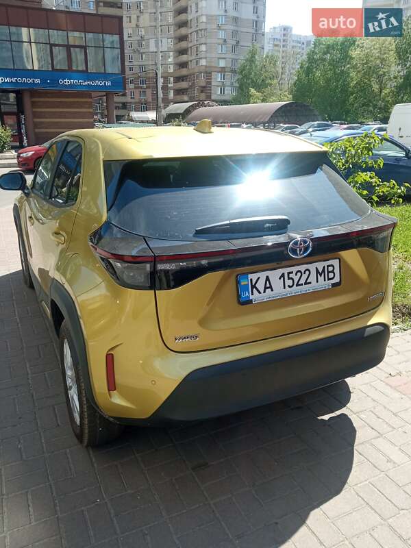 Внедорожник / Кроссовер Toyota Yaris Cross 2023 в Киеве