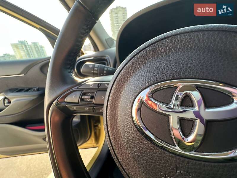 Внедорожник / Кроссовер Toyota Yaris Cross 2023 в Киеве