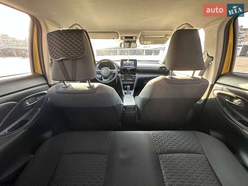 Внедорожник / Кроссовер Toyota Yaris Cross 2023 в Киеве