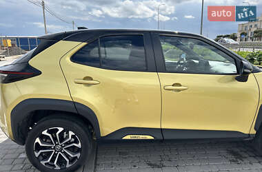 Позашляховик / Кросовер Toyota Yaris Cross 2022 в 