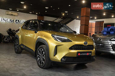 Внедорожник / Кроссовер Toyota Yaris Cross 2021 в 
