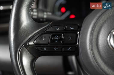 Внедорожник / Кроссовер Toyota Yaris Cross 2021 в 