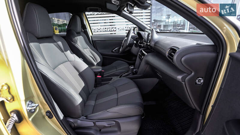 Внедорожник / Кроссовер Toyota Yaris Cross 2024 в Львове