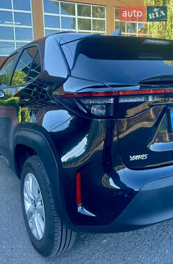 Позашляховик / Кросовер Toyota Yaris Cross 2024 в 