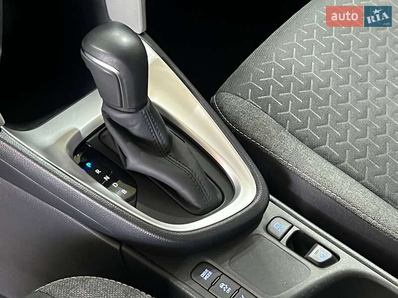 Внедорожник / Кроссовер Toyota Yaris Cross 2022 в Одессе