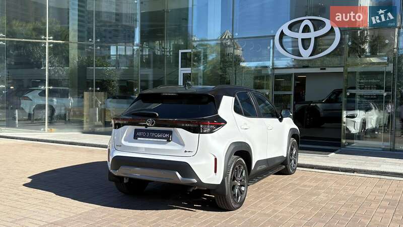 Позашляховик / Кросовер Toyota Yaris Cross 2024 в Києві