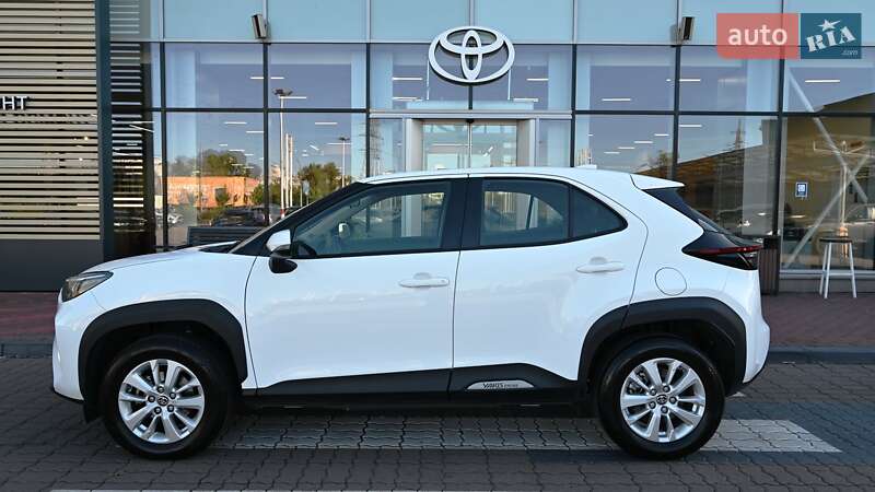 Внедорожник / Кроссовер Toyota Yaris Cross 2022 в Киеве