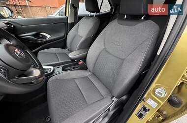 Позашляховик / Кросовер Toyota Yaris Cross 2022 в 