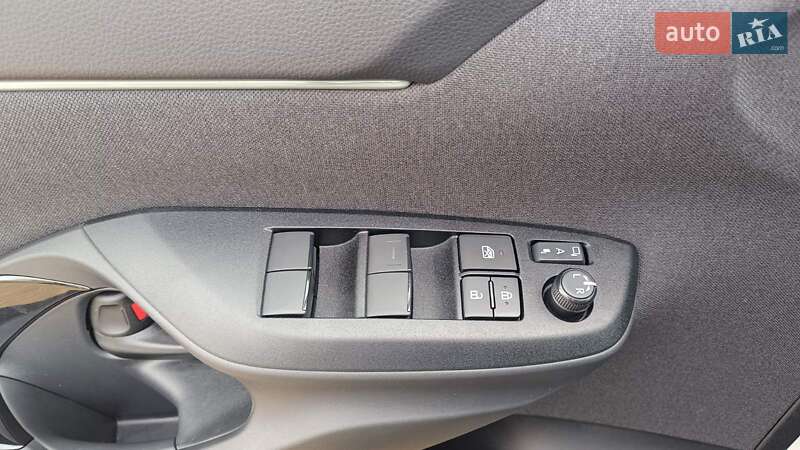 Внедорожник / Кроссовер Toyota Yaris Cross 2024 в Киеве фото 15 Внедорожник / Кроссовер Toyota Yaris Cross 2024 в Киеве