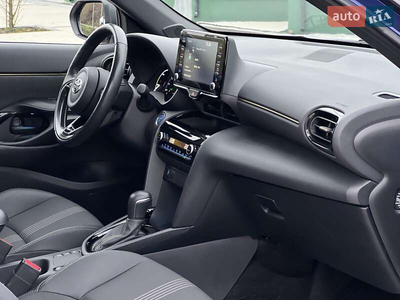 Внедорожник / Кроссовер Toyota Yaris Cross 2021 в Киеве фото 41 Внедорожник / Кроссовер Toyota Yaris Cross 2021 в Киеве