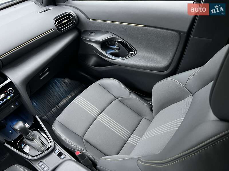 Внедорожник / Кроссовер Toyota Yaris Cross 2021 в Киеве фото 64 Внедорожник / Кроссовер Toyota Yaris Cross 2021 в Киеве