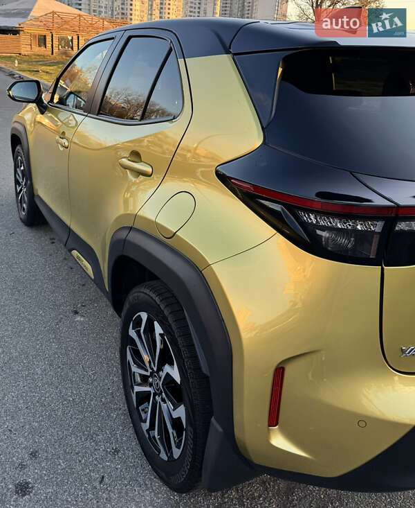 Внедорожник / Кроссовер Toyota Yaris Cross 2021 в Киеве
