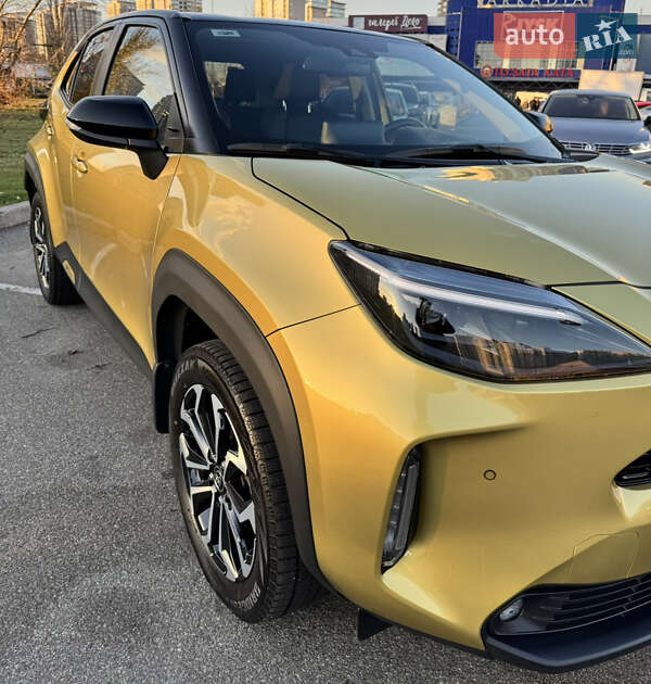 Внедорожник / Кроссовер Toyota Yaris Cross 2021 в Киеве