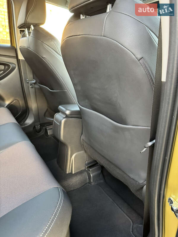 Внедорожник / Кроссовер Toyota Yaris Cross 2021 в Киеве