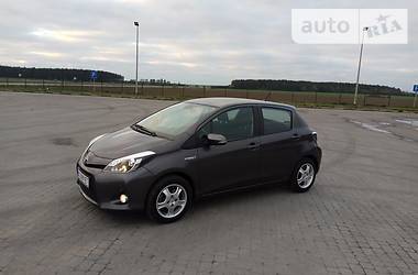 Хэтчбек Toyota Yaris 2013 в Бродах