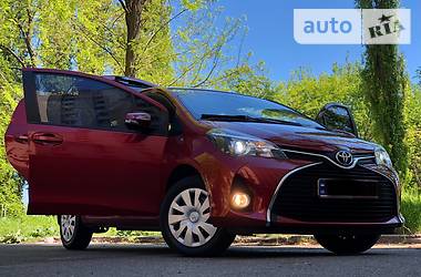 Хэтчбек Toyota Yaris 2015 в Одессе