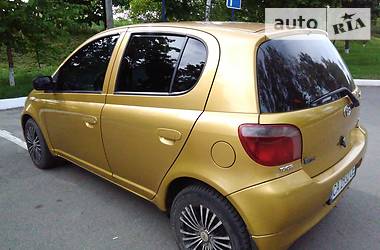 Хэтчбек Toyota Yaris 2002 в Умани