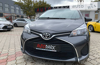 Хетчбек Toyota Yaris 2015 в Одесі
