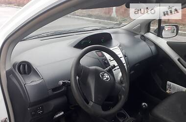 Хэтчбек Toyota Yaris 2008 в Ровно