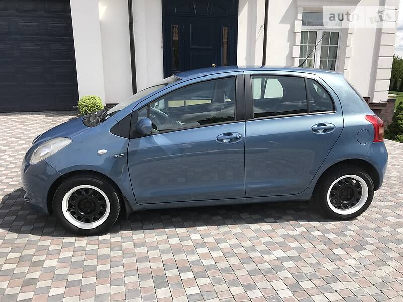 Хетчбек Toyota Yaris 2007 в Хмельницькому