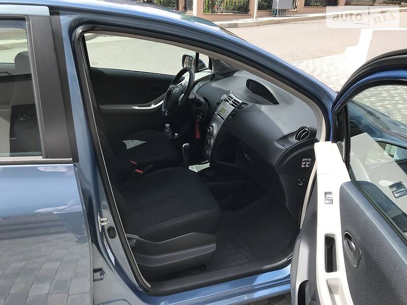 Хетчбек Toyota Yaris 2007 в Хмельницькому