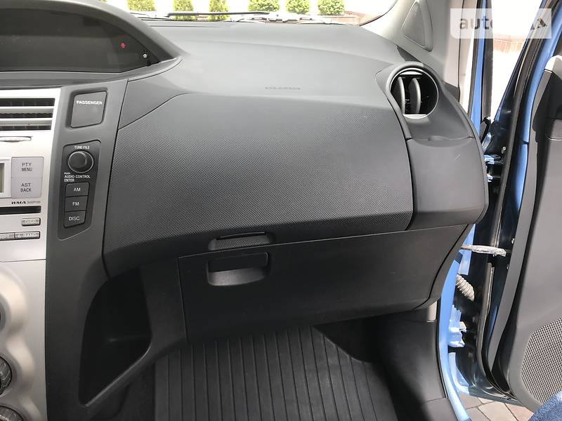 Хетчбек Toyota Yaris 2007 в Хмельницькому