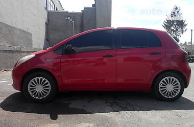 Хетчбек Toyota Yaris 2008 в  фото 34 Хетчбек Toyota Yaris 2008 в