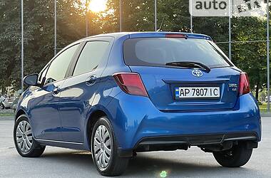 Хэтчбек Toyota Yaris 2015 в Запорожье