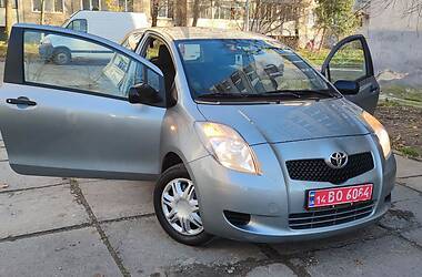 Хетчбек Toyota Yaris 2008 в Львові