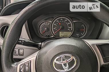 Купе Toyota Yaris 2017 в Львове