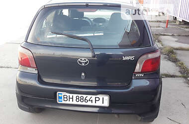 Хэтчбек Toyota Yaris 2002 в Одессе