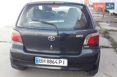 Хэтчбек Toyota Yaris 2002 в Одессе