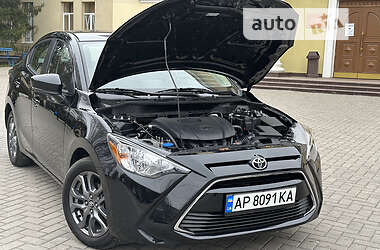 Седан Toyota Yaris 2018 в 