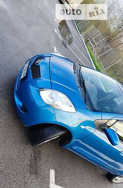 Хетчбек Toyota Yaris 2006 в Дніпрі