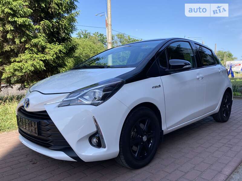 Хэтчбек Toyota Yaris 2018 в Черкассах