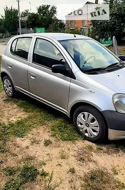 Хетчбек Toyota Yaris 1999 в Кропивницькому