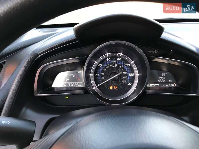 Седан Toyota Yaris 2017 в Луцке