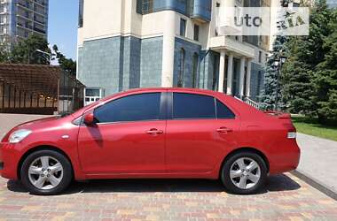 Седан Toyota Yaris 2008 в Одесі