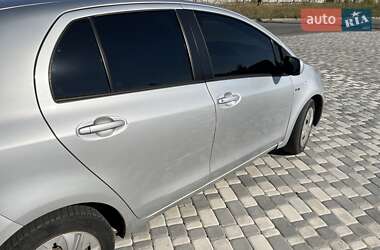 Хэтчбек Toyota Yaris 2008 в Житомире