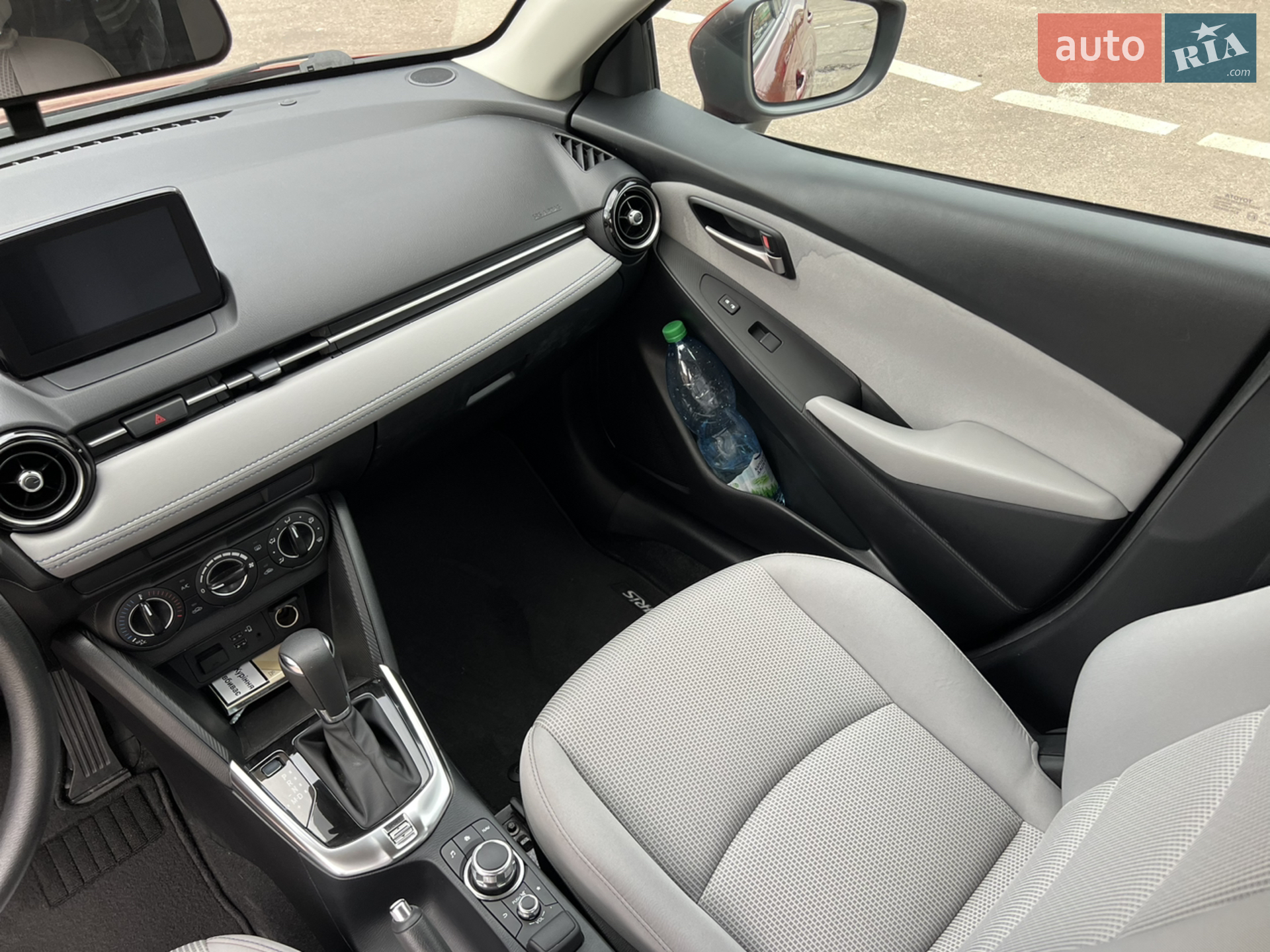 2019 Toyota Yaris - мініатюра 19