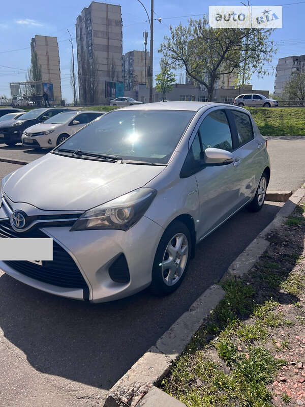 Хэтчбек Toyota Yaris 2014 в Киеве