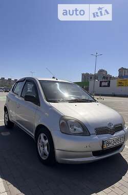 Хэтчбек Toyota Yaris 2003 в Одессе