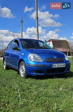 Хэтчбек Toyota Yaris 2003 в Южноукраинске