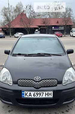 Хетчбек Toyota Yaris 2004 в Києві