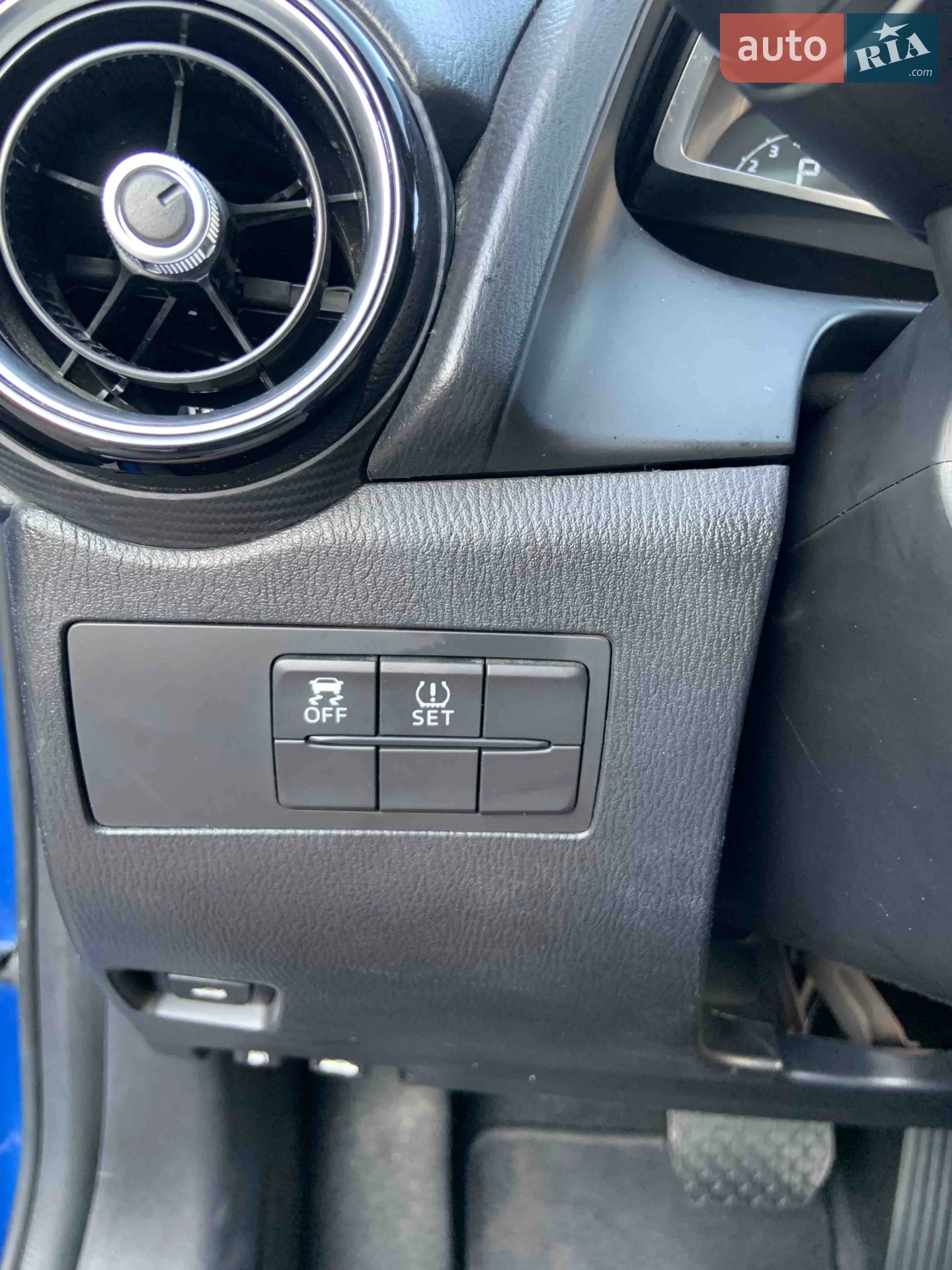 2017 Toyota Yaris - мініатюра 12